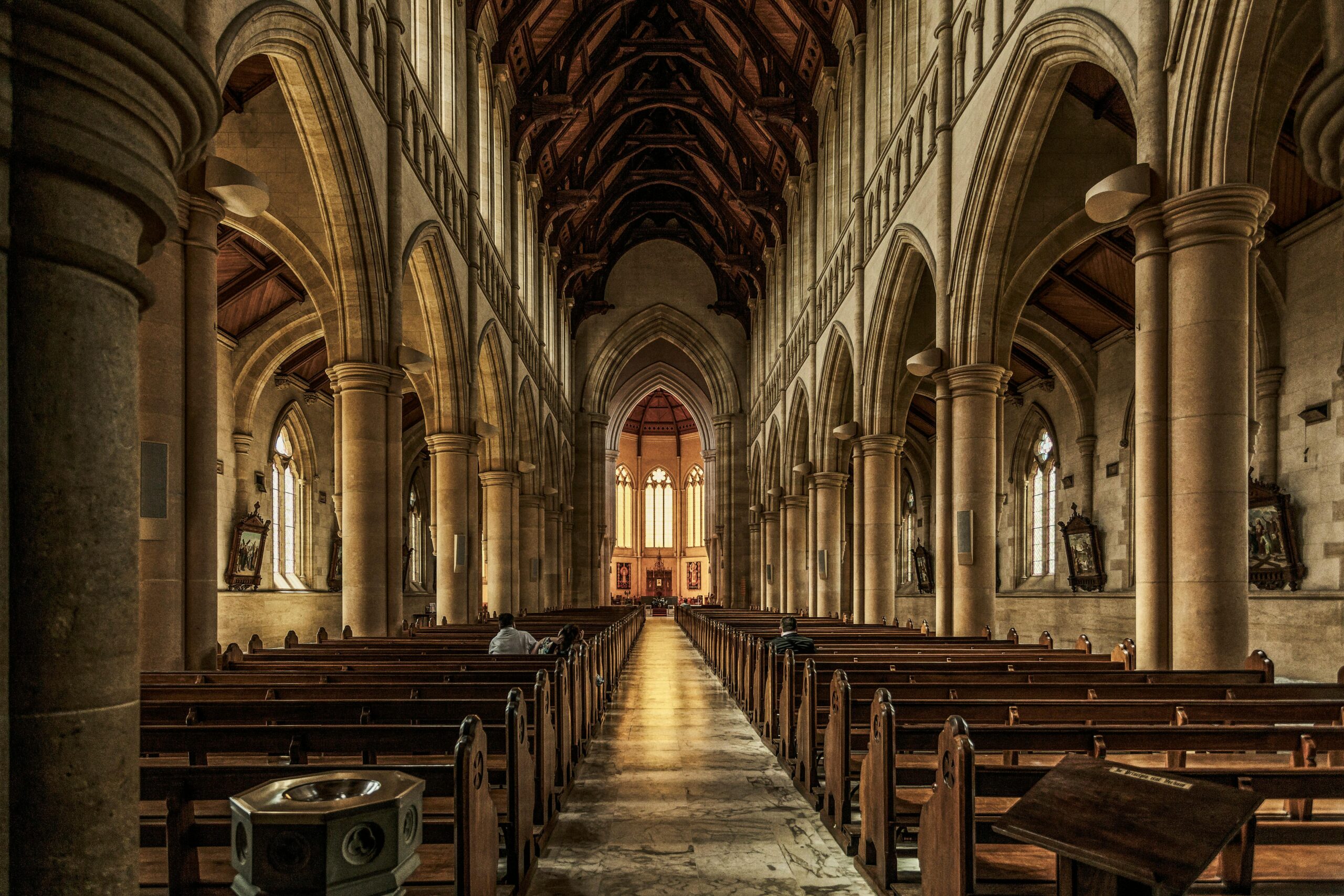 CHIESA CHIESA